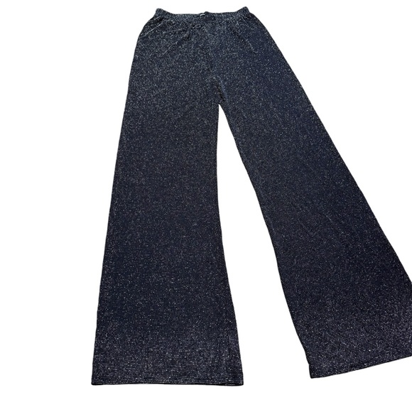 NWOT Boohoo Silver Glitter Wide Leg Pants Size 8, Metallised Fibre Pants - Picture 2 of 13